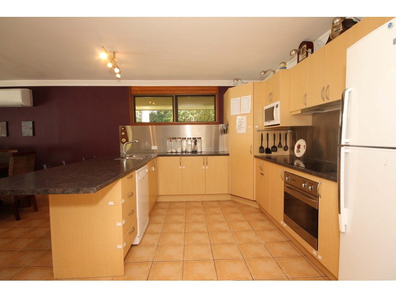 1233 Steve Irwin Way, Beerwah QLD 4519