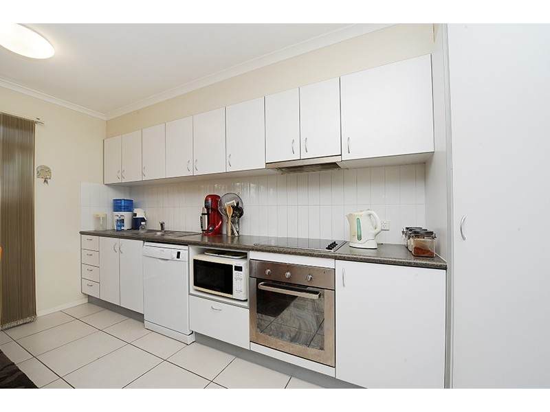 82 Simpson Street, Beerwah QLD 4519