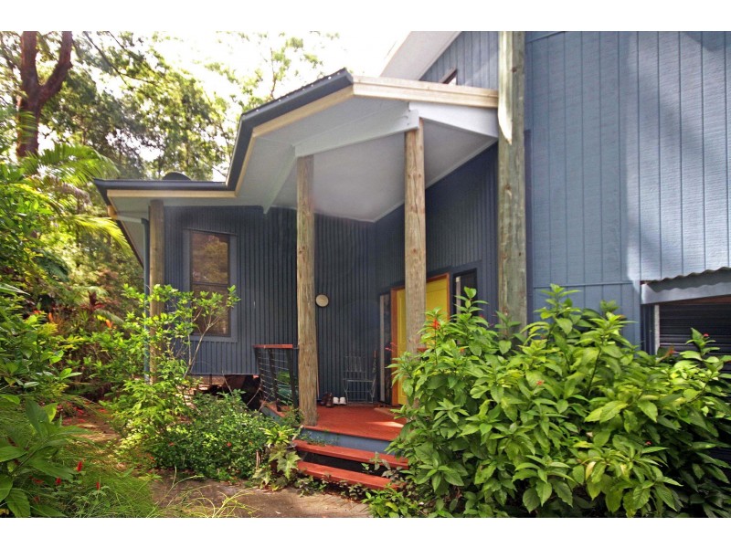 37 Bell Road, Glass House Mountains QLD 4518