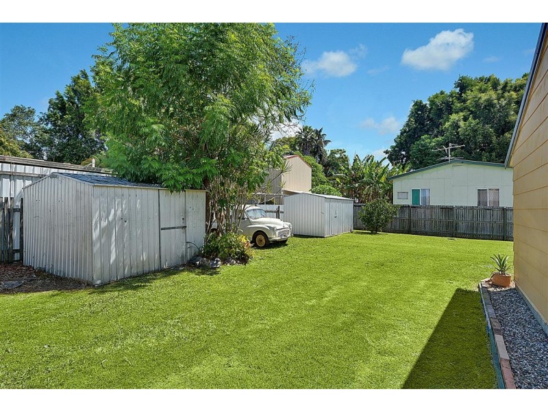 25 Twin Peaks Drive, Beerwah QLD 4519
