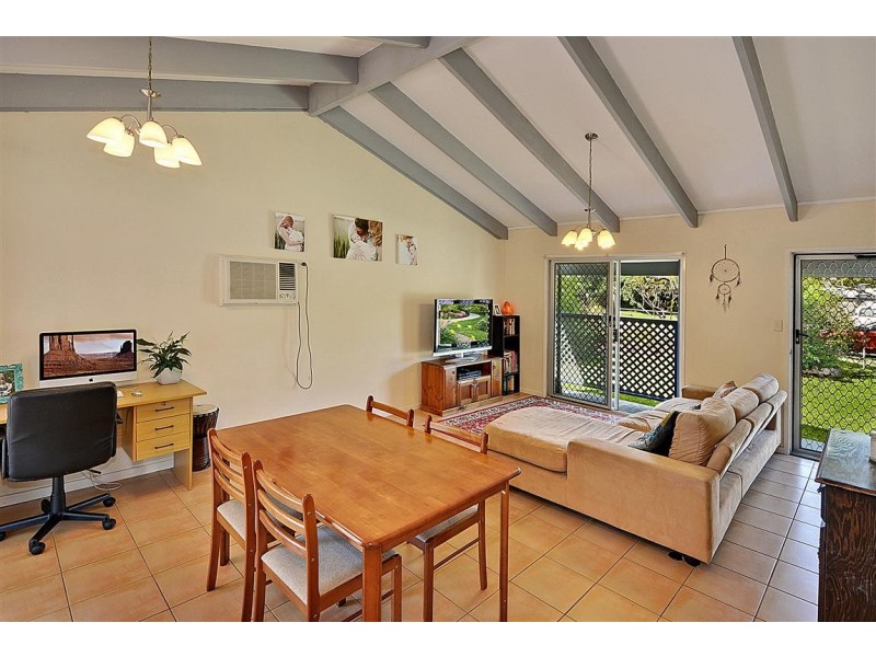 25 Twin Peaks Drive, Beerwah QLD 4519