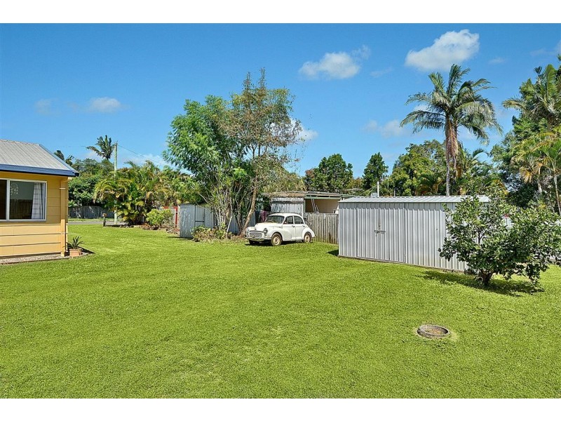 25 Twin Peaks Drive, Beerwah QLD 4519