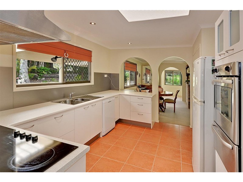14 High Street, Peachester QLD 4519