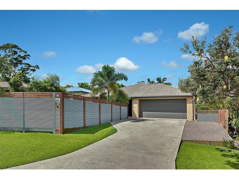 16 Coolamon Cres, Beerwah QLD 4519