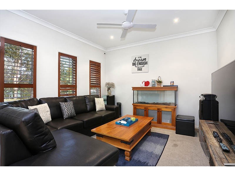 32 Beerburrum Street, Landsborough QLD 4550