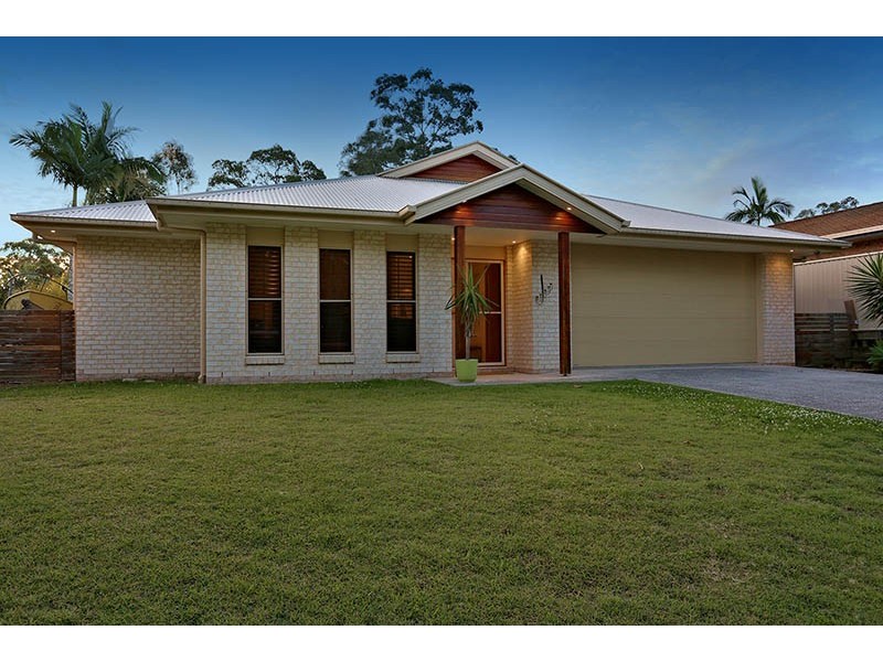 32 Beerburrum Street, Landsborough QLD 4550