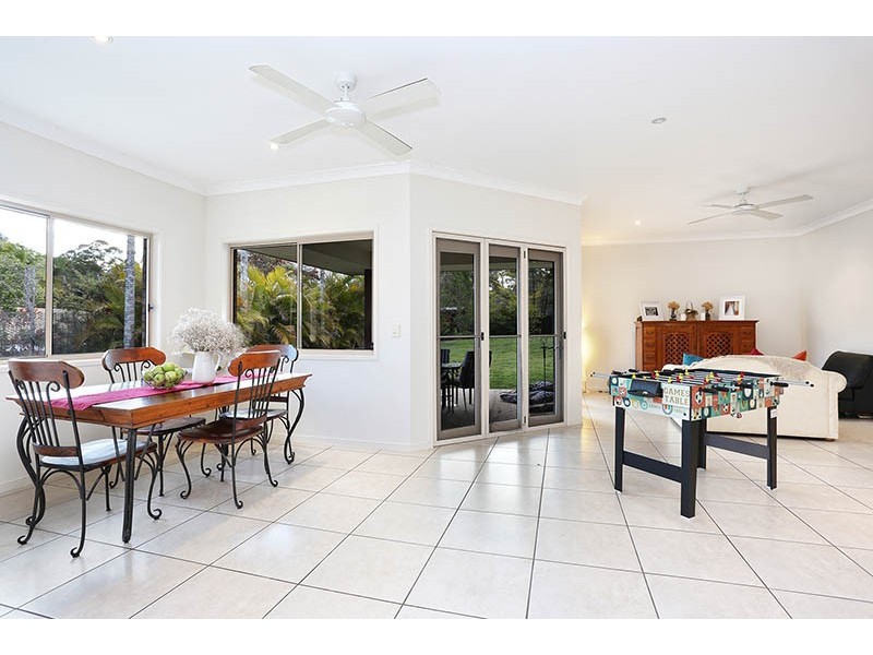 32 Beerburrum Street, Landsborough QLD 4550