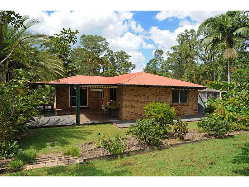 2065 Old Gympie Road, Glass House Mountains QLD 4518