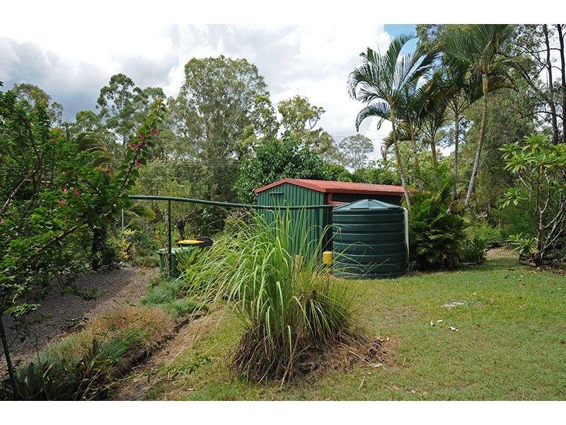 2065 Old Gympie Road, Glass House Mountains QLD 4518