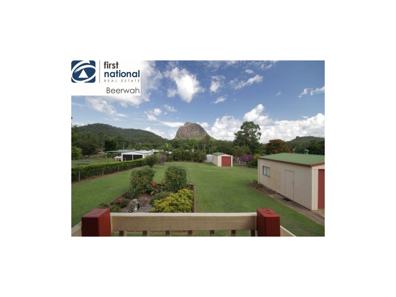 30 Ridgemount Place, Glass House Mountains QLD 4518
