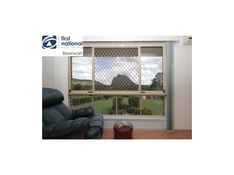 30 Ridgemount Place, Glass House Mountains QLD 4518