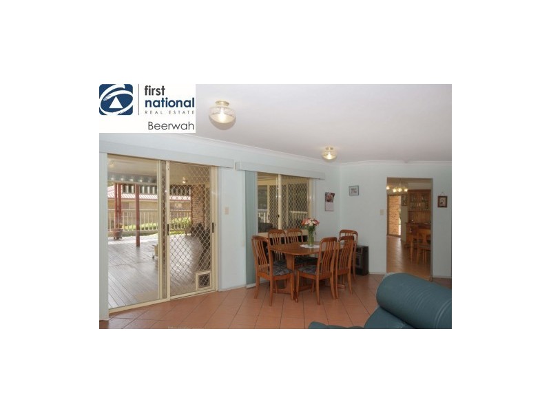 30 Ridgemount Place, Glass House Mountains QLD 4518