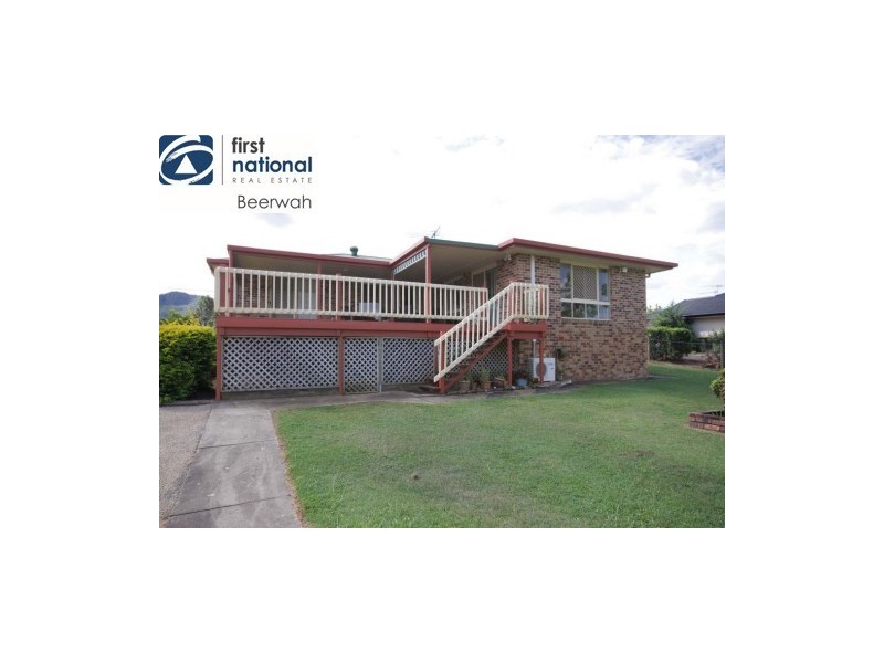 30 Ridgemount Place, Glass House Mountains QLD 4518