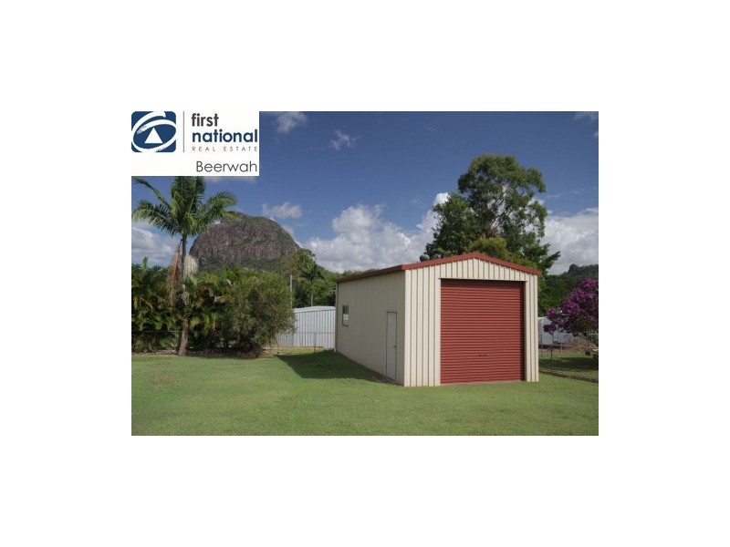 30 Ridgemount Place, Glass House Mountains QLD 4518