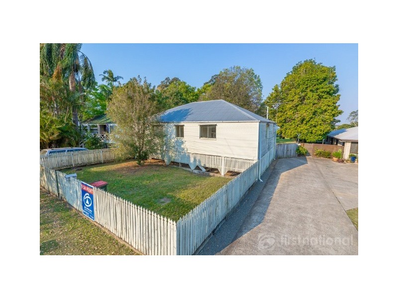 59 Beerwah Parade, Beerwah QLD 4519