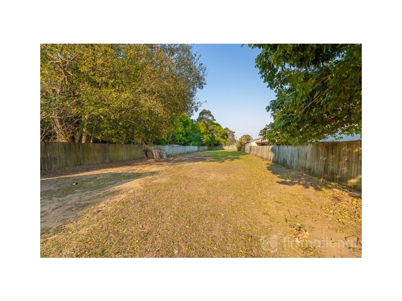 59 Beerwah Parade, Beerwah QLD 4519