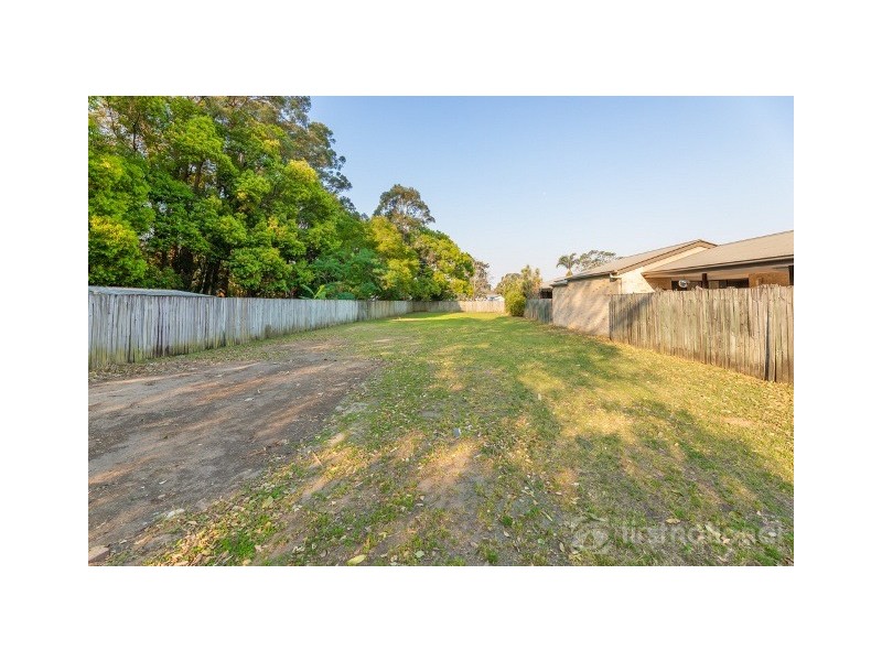 59 Beerwah Parade, Beerwah QLD 4519