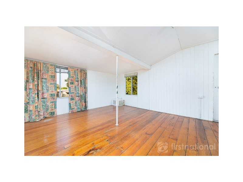 59 Beerwah Parade, Beerwah QLD 4519