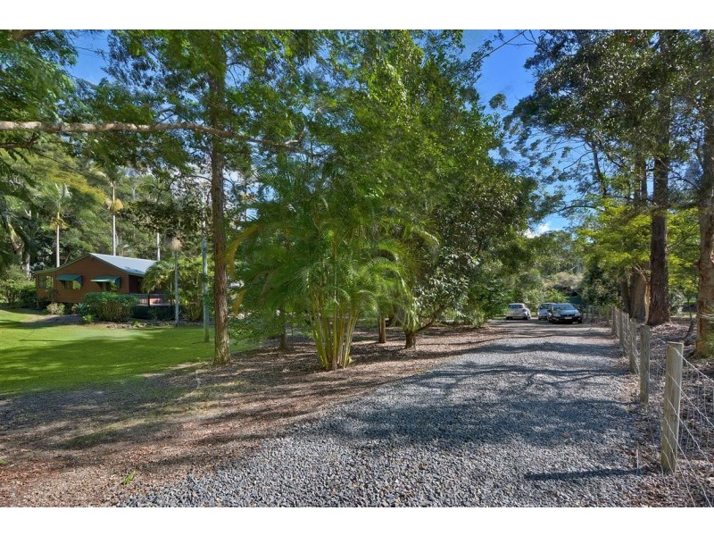 41 Whites Rd, Landsborough QLD 4550