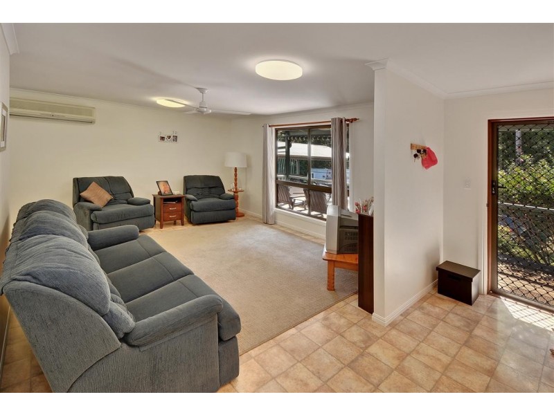 41 Whites Rd, Landsborough QLD 4550