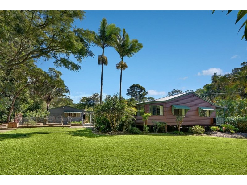 41 Whites Rd, Landsborough QLD 4550