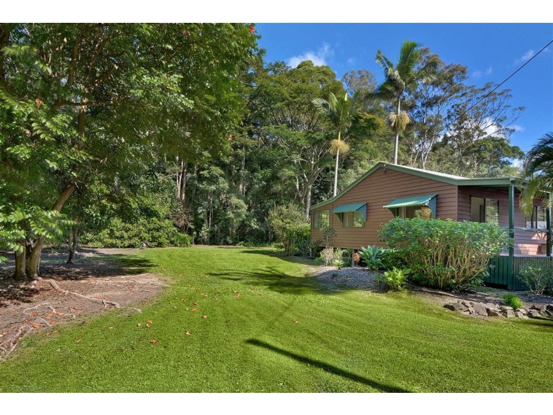 41 Whites Rd, Landsborough QLD 4550