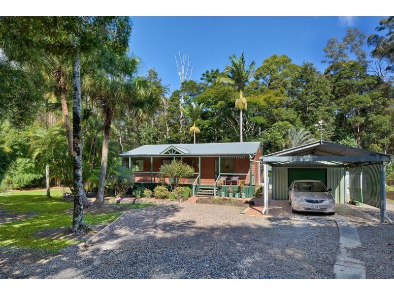 41 Whites Rd, Landsborough QLD 4550