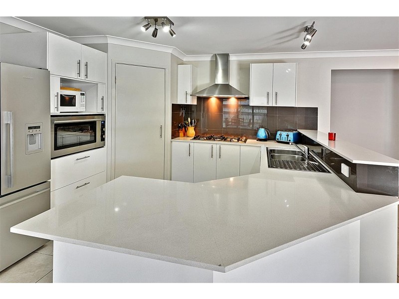 7 Whistler Place, Beerwah QLD 4519