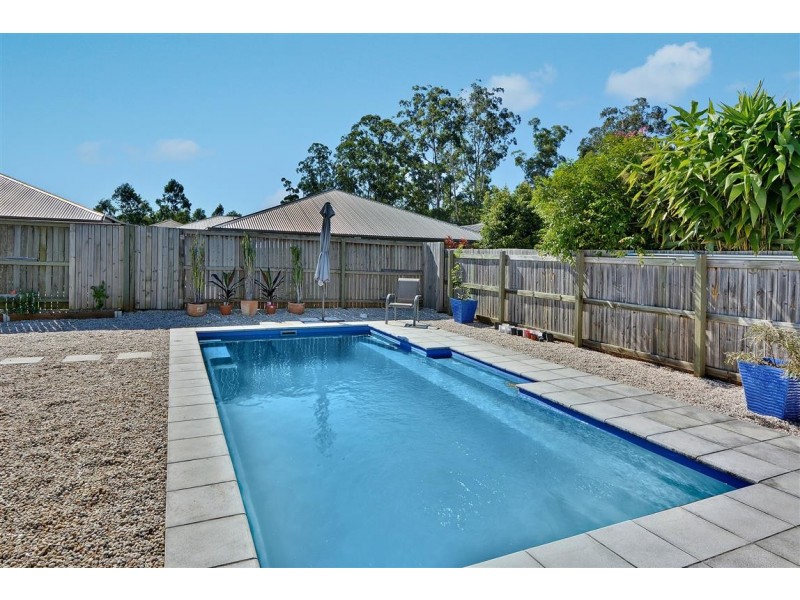 7 Whistler Place, Beerwah QLD 4519
