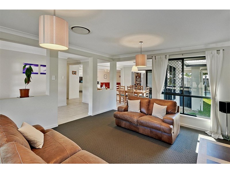 7 Whistler Place, Beerwah QLD 4519