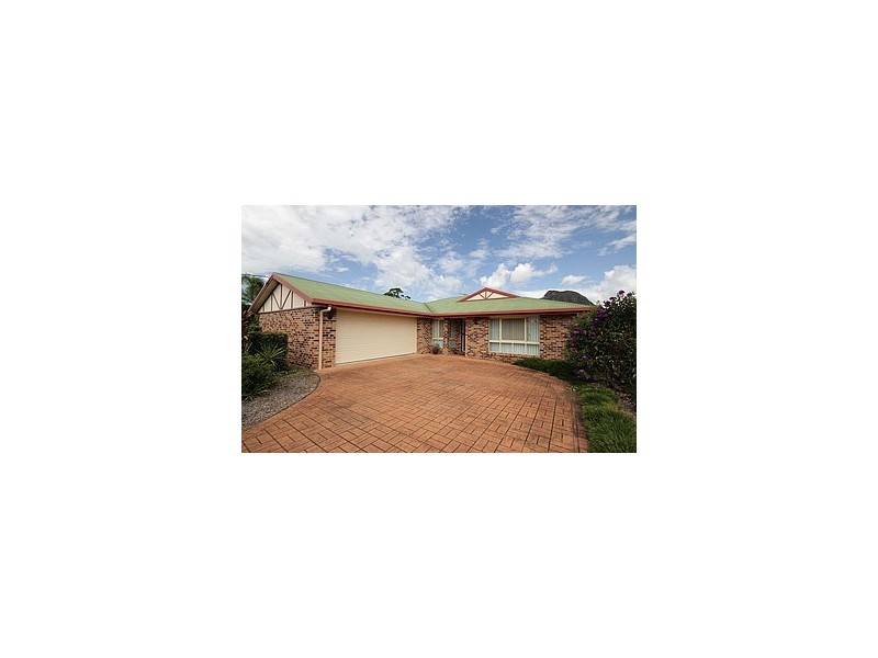 30 Ridgemount Place, Glass House Mountains QLD 4518