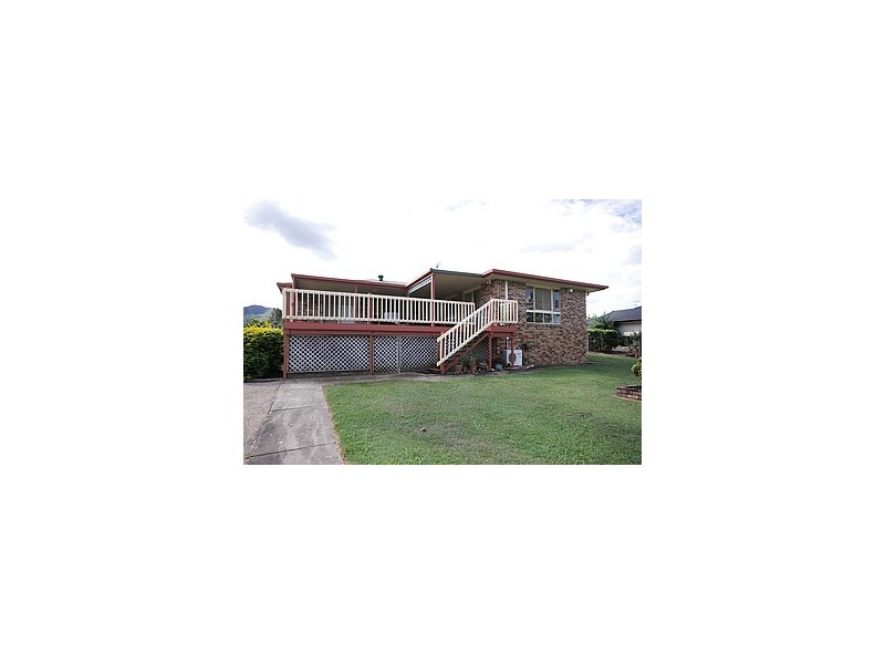 30 Ridgemount Place, Glass House Mountains QLD 4518