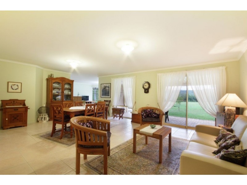 83 Morrisons Road, Peachester QLD 4519