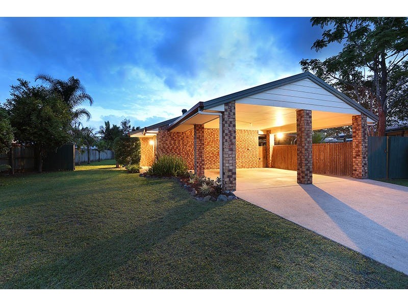 2 Rosewood Court, Landsborough QLD 4550