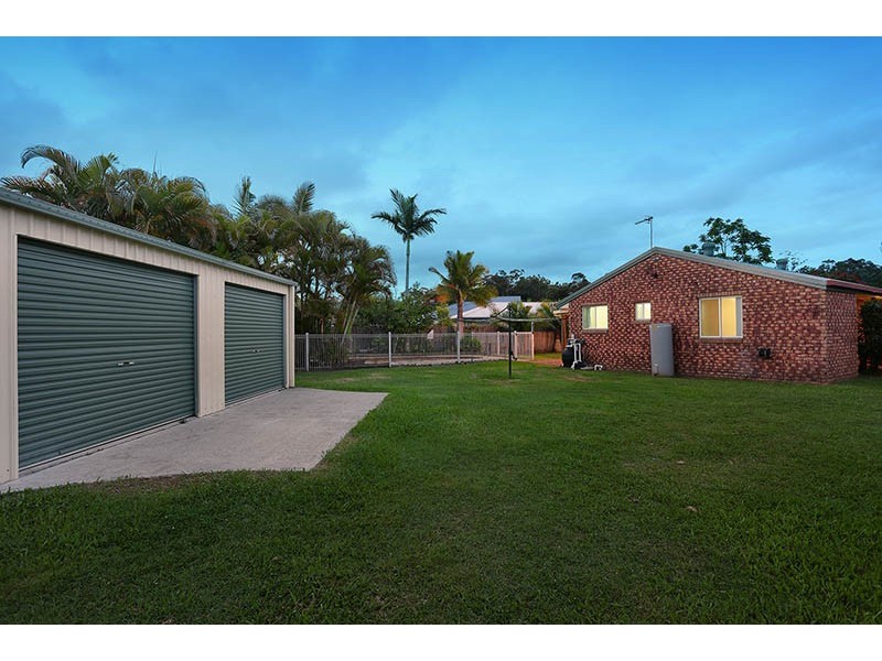 2 Rosewood Court, Landsborough QLD 4550