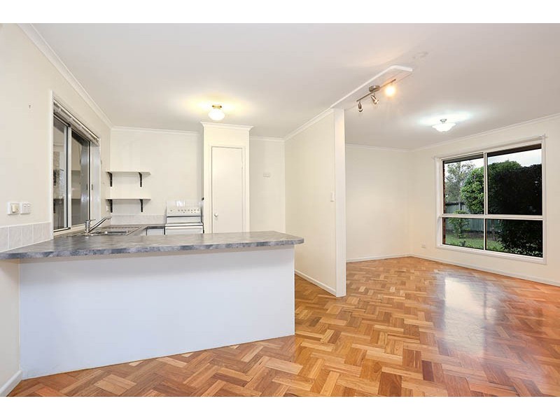 2 Rosewood Court, Landsborough QLD 4550