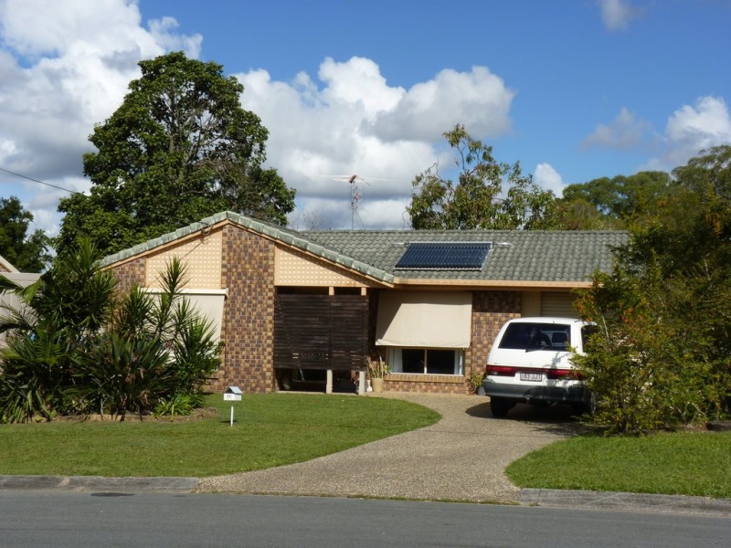 19 Chantilly Crescent, Beerwah QLD 4519