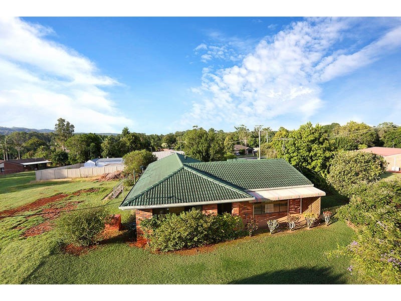 62 Pine Camp Road, Beerwah QLD 4519