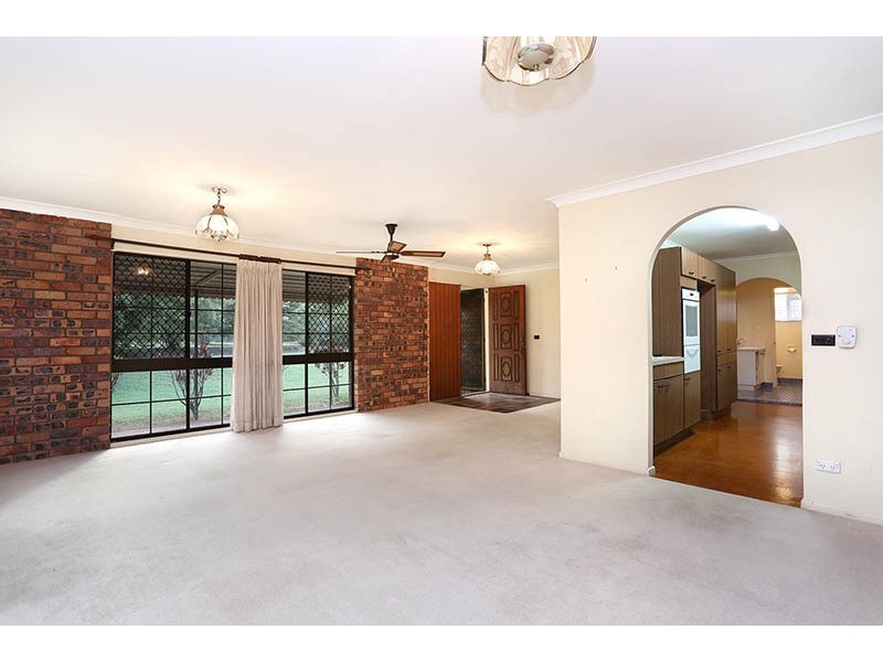 62 Pine Camp Road, Beerwah QLD 4519