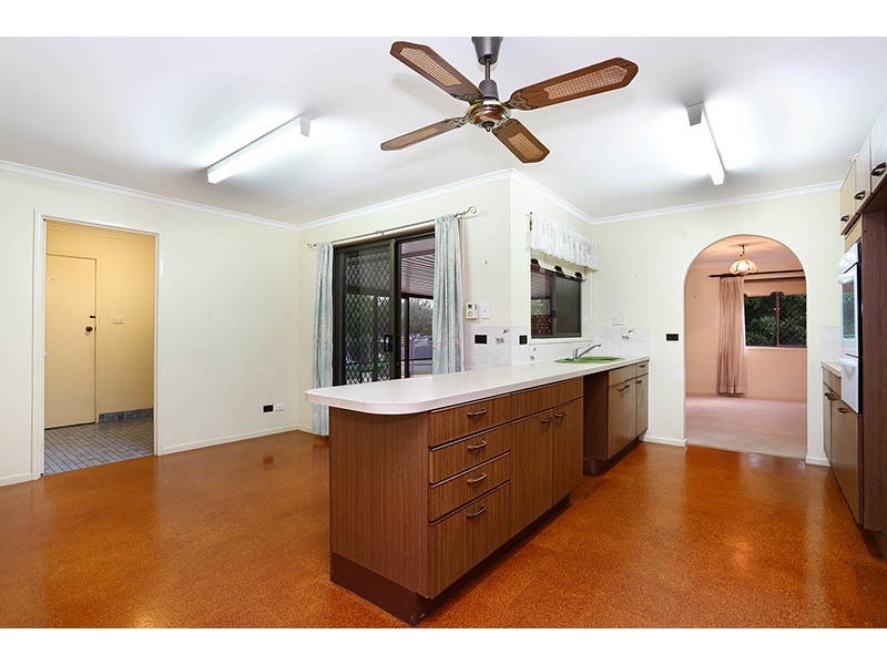 62 Pine Camp Road, Beerwah QLD 4519