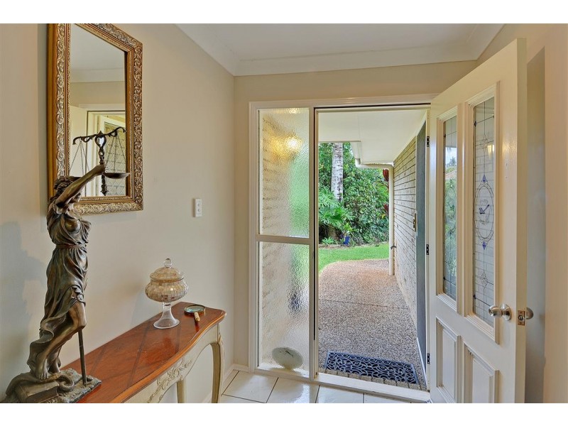 2 Vista CT, Glass House Mountains QLD 4518