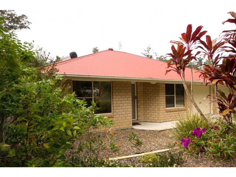 15 Cunningham Avenue, Landsborough QLD 4550