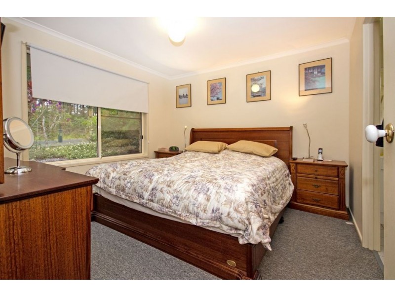 15 Cunningham Avenue, Landsborough QLD 4550
