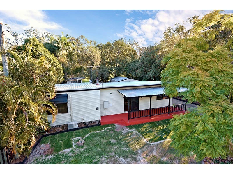 218 Hardwood Road, Landsborough QLD 4550