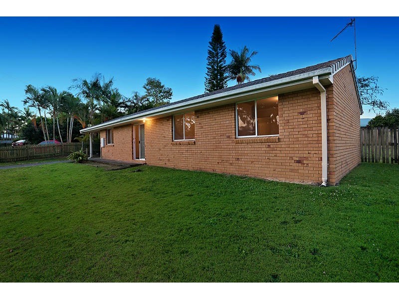10 Barbara Court, Beerwah QLD 4519