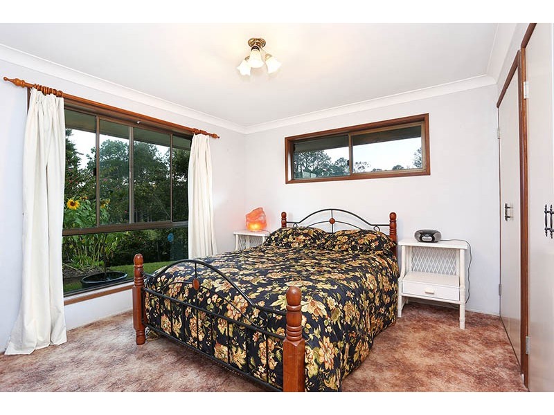 87 River Rd, Peachester QLD 4519