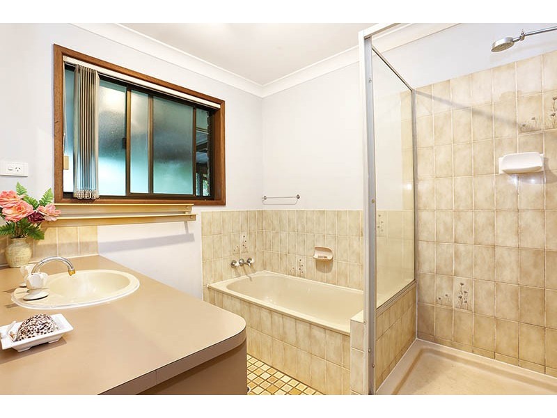 87 River Rd, Peachester QLD 4519