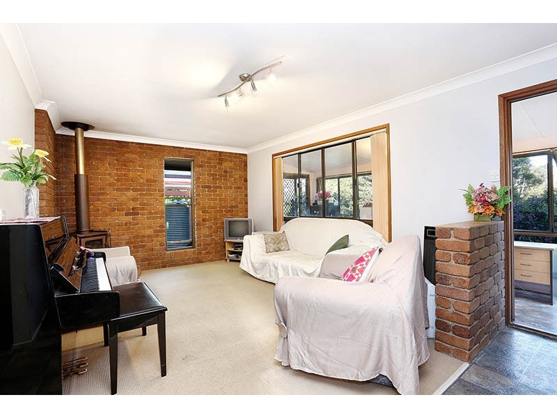 87 River Rd, Peachester QLD 4519