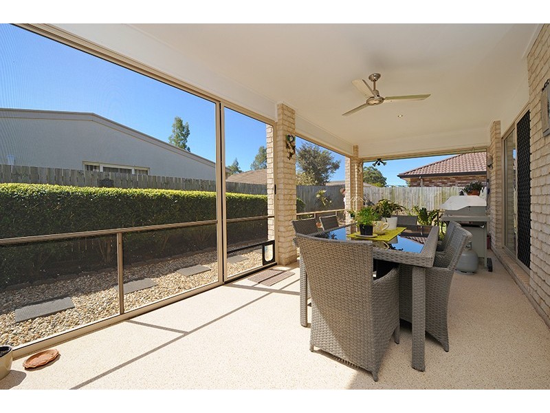 9 Sapphire Court, Beerwah QLD 4519