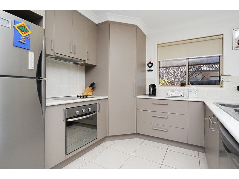 9 Sapphire Court, Beerwah QLD 4519